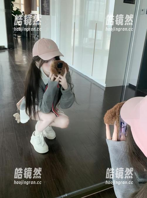 51吃瓜 每次登录51吃瓜,我都在想,今天的瓜有多甜,又有多少人会为了它唉声叹气?