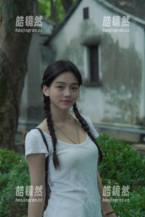 91cg qq资源你无从得知,91cg.com为你翻开陌生的聊天记录。