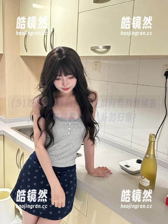 91吃瓜网 收藏,91吃瓜网黑料继续丢,仿佛这就是追逐八卦的归宿!