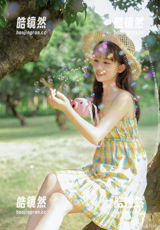 吃瓜头条 吃瓜头条:登录流程像是在打游戏,有点上头!