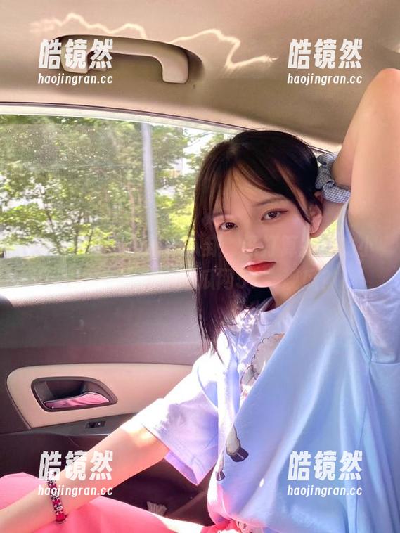 最新八卦，谁打算拖我的小板凳在“第一吃瓜网51”观瓜？