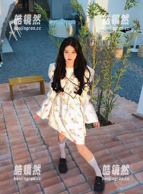黑料吃瓜网 朋友说黑料吃瓜网可以免费下载,结果我沉迷在八卦里,浪费了多少时间啊!