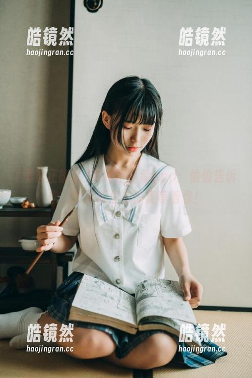 黑料正能量app：偷偷告诉你，官网版里有惊喜等着你！