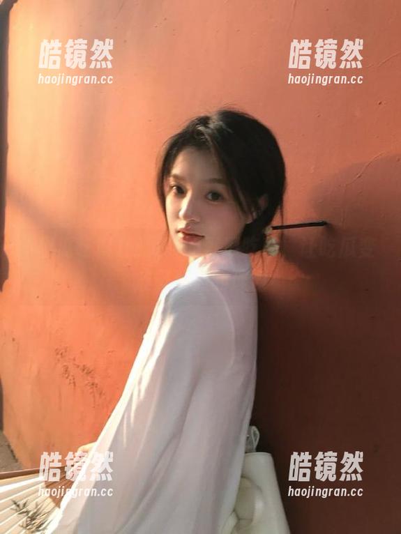 网页版的黑瓜吃料，让吃瓜变成逛潮流的理由